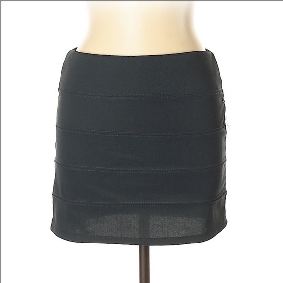 Ambiance casual mini skirt brand new with tags - Picture 1 of 4